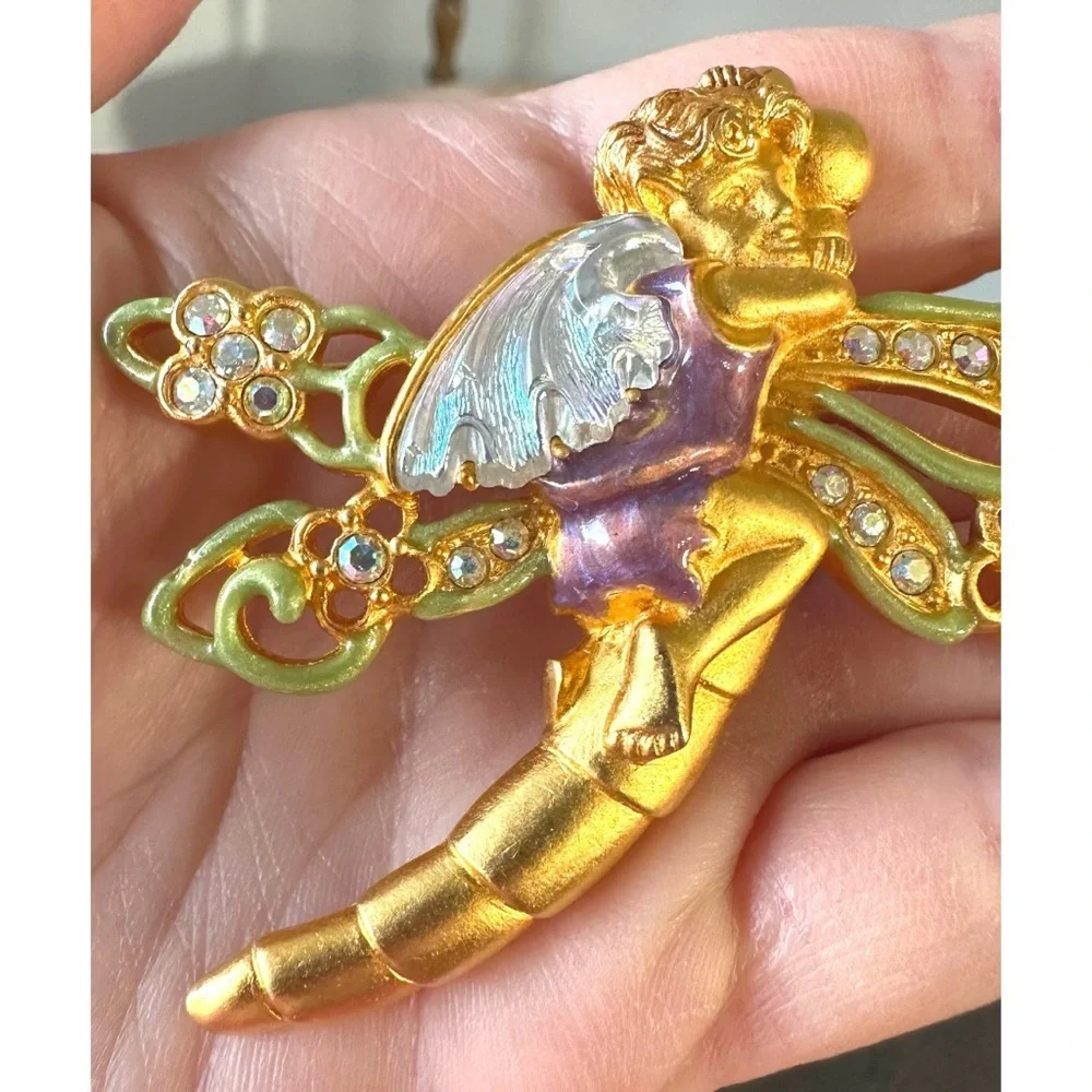 SIGNED KIRKS FOLLY AURORA BOREALIS WOODLAND FAIRY on DRAGONFLY BROOCH ~ 3.25”